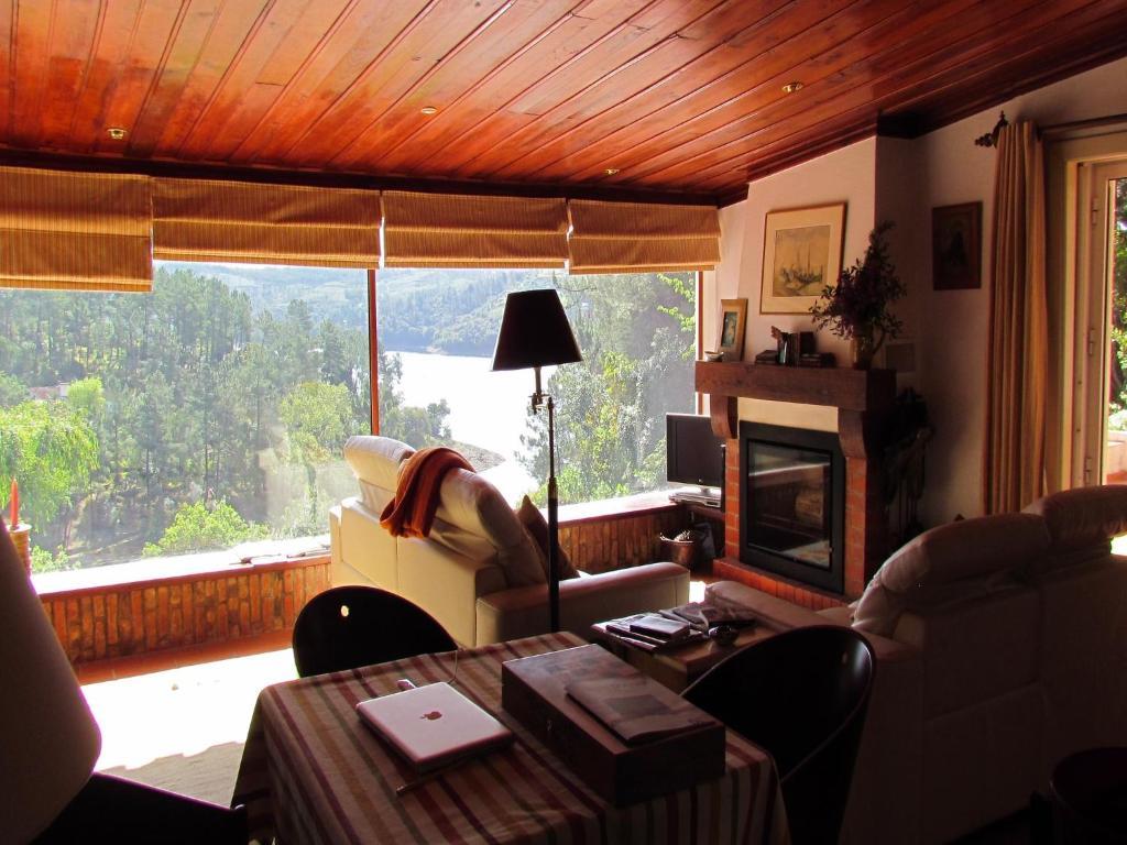Вилла Quinta Do Troviscal Каштелу-ду-Боди Экстерьер фото